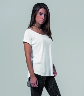 Damska długa koszulka z wydłużonym tyłem